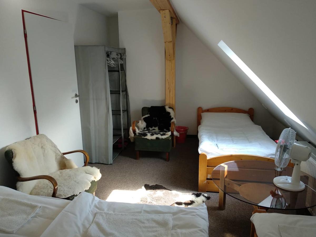 Rodinne Vinarstvi Mikulenkovi Velke Zernoseky Bagian luar foto